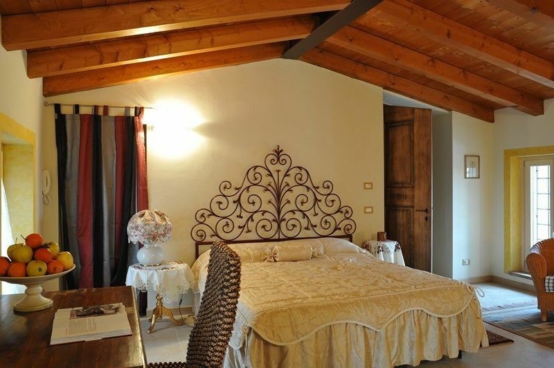 B&B Villa Roncatti Парона-ди-Вальполичелла Экстерьер фото